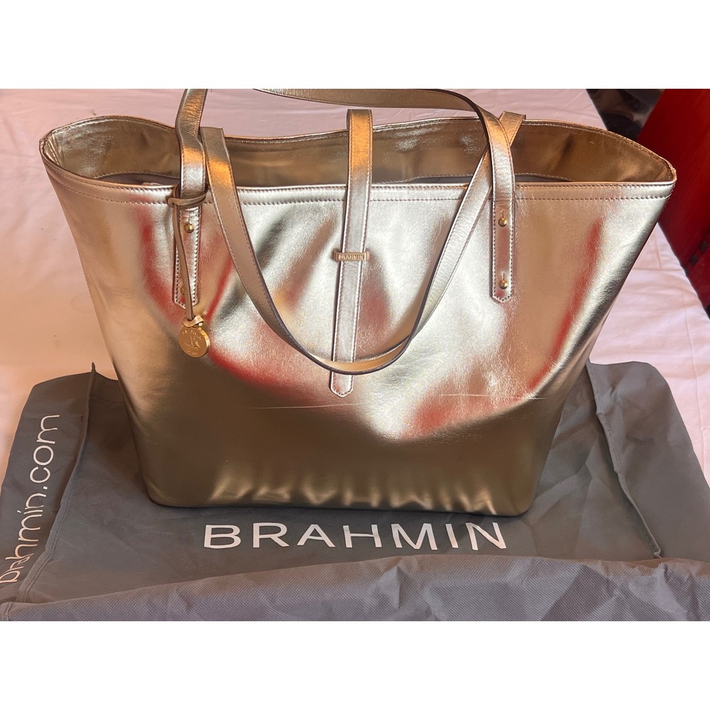 NWT Brahmin All Day Tote Gold Smooth Leather Rare Vintage
K78696GD Holiday